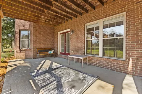Exterior - 112 Cherry Hill Dr, Georgetown, KY 40324 photo 7 of 15