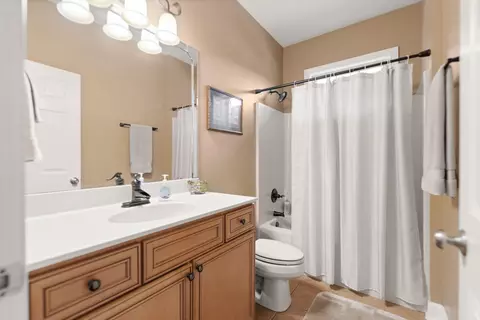 Bath - 112 Cherry Hill Dr, Georgetown, KY 40324 photo 5 of 7
