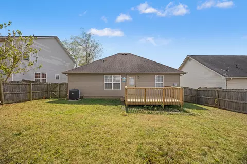 Exterior - 132 Rodeo Dr, Georgetown, KY 40324 photo 2 of 6
