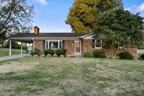 1221 Paula Dr, Richmond, KY 40475