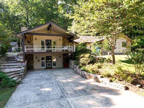 568 Castle St, Monticello, KY 42633