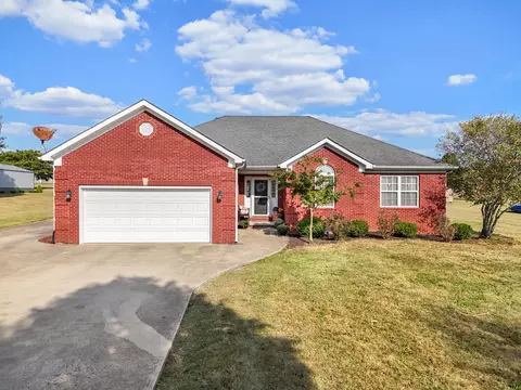 151 Man-o-war Dr, Harrodsburg, KY 40330
