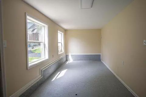 Other - 406 Broadway St, Irvine, KY 40336 photo 6 of 7