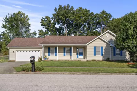 121 Kara Dr, Berea, KY 40403