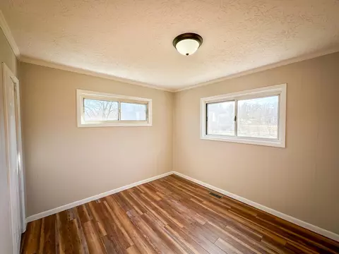 Bedroom - 411 Ky-3085, Flat Lick, KY 40935 photo 4 of 7