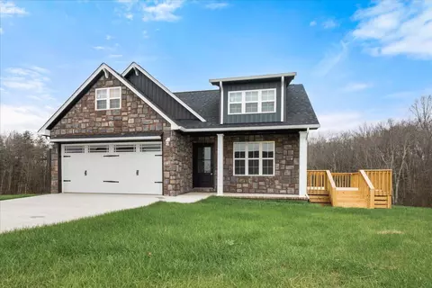85 Queens Dr, East Bernstadt, KY 40729