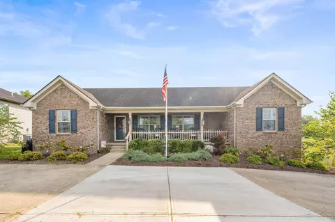 767 Parkway Ave, Harrodsburg, KY 40330