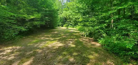 Exterior - 4021 Ky 1094, Campton, KY 41301 photo 4 of 11