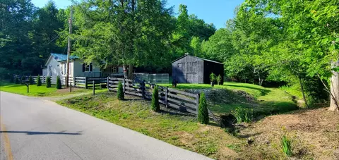 Exterior - 4021 Ky 1094, Campton, KY 41301 photo 7 of 11
