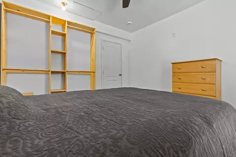 Bedroom - 4021 Ky 1094, Campton, KY 41301 photo 2 of 4