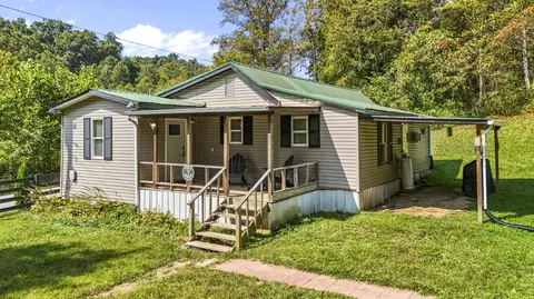 Exterior - 4021 Ky 1094, Campton, KY 41301 photo 3 of 11