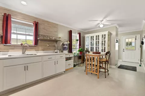 201 Mitchellsburg First St, Perryville, KY 40468 photo 9