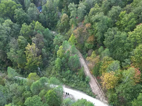 9999 Twin Arch Rd, Stanton, KY 40380