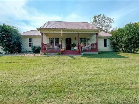 291 Log Lick Rd, Winchester, KY 40391
