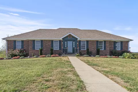378 Dallas Dr, Hustonville, KY 40437