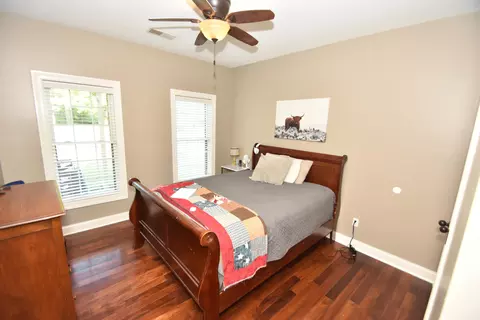 Bedroom - 210 Dry Branch Rd, Irvine, KY 40336 photo 3 of 4