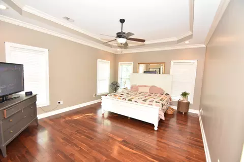 Bedroom - 210 Dry Branch Rd, Irvine, KY 40336 photo 1 of 4