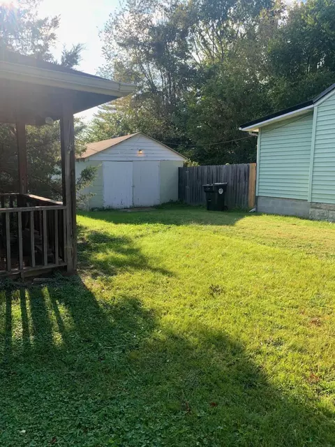 Exterior - 408 N 410 N Beatty Ave, Corbin, KY 40701 photo 3 of 5