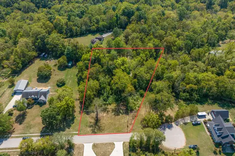 1035 Morris Dr, Richmond, KY 40475