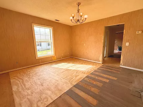 Other - 504 W 3rd St, Corbin, KY 40701 photo 2 of 3
