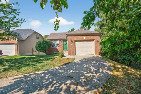 2501 Sun Seeker Ct, Lexington, KY 40503