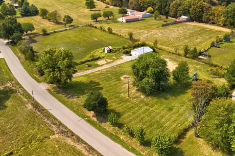 257 Sawmill Rd, Jeffersonville, KY 40337