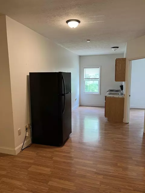 240 E Main St, Mount Vernon, KY 40456 photo 6