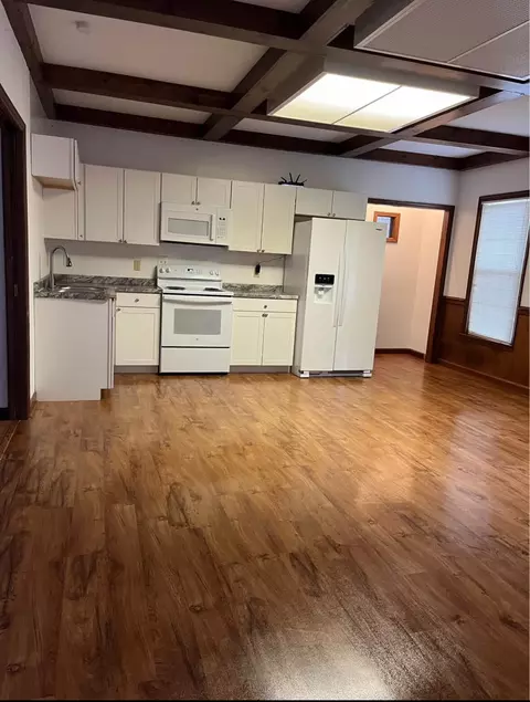 240 E Main St, Mount Vernon, KY 40456 photo 11