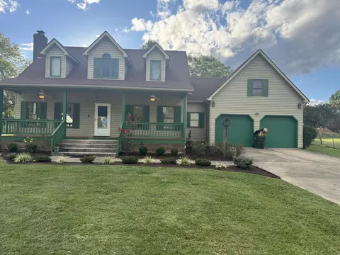 295 Lindenberg Dr, Williamsburg, KY 40769