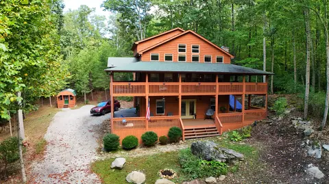 1087 Brush Mountain Cir, Miracle, KY 40856