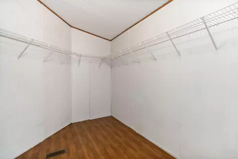 270 Doe Run, Nancy, KY 42544 photo 22