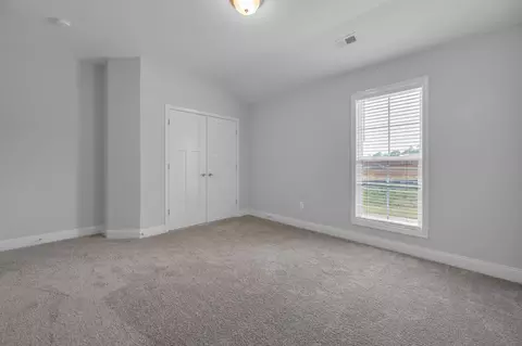 Bedroom - 162 Limestone Ln, Georgetown, KY 40324 photo 9 of 12