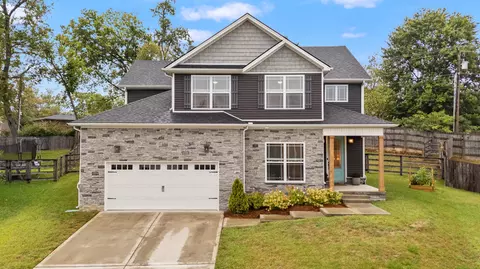 613 Saybrook Pt, Lexington, KY 40503