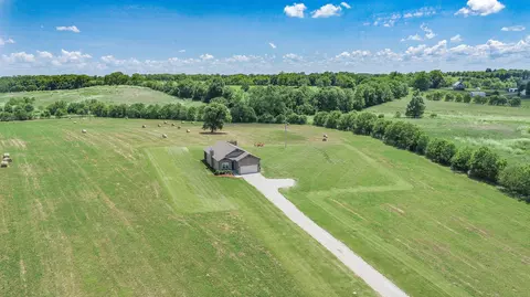 View/Area - 526 Steele Rd, Paris, KY 40361 photo 2 of 2