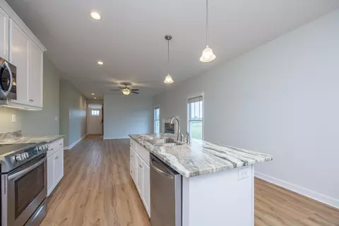 Kitchen - 526 Steele Rd, Paris, KY 40361 photo 3 of 4