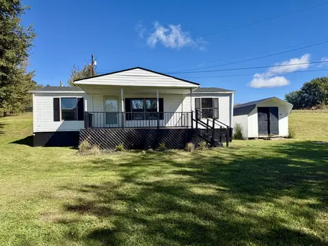 668 Echo Valley Rd, Lily, KY 40740