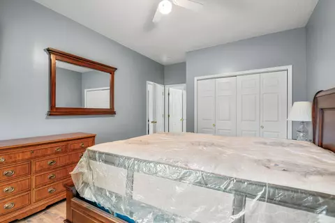 Bedroom - 110 Locklin Dr, Williamsburg, KY 40769 photo 9 of 12