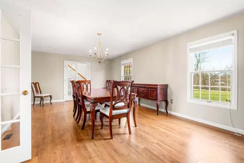 Dining - 110 Locklin Dr, Williamsburg, KY 40769 photo 1 of 2