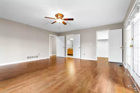 Bedroom - 110 Locklin Dr, Williamsburg, KY 40769 photo 1 of 12