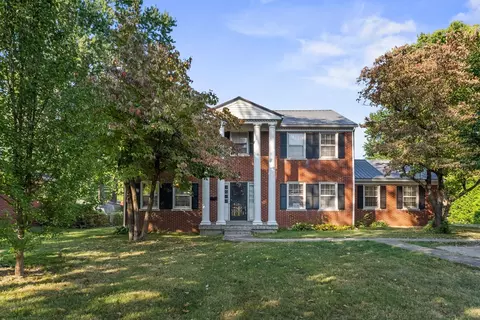 945 Lane Allen Rd, Lexington, KY 40504