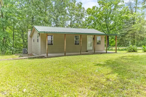 Exterior - 1835 Echo Point Rd, Bronston, KY 42518 photo 12 of 14