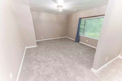 Bedroom - 1835 Echo Point Rd, Bronston, KY 42518 photo 4 of 8