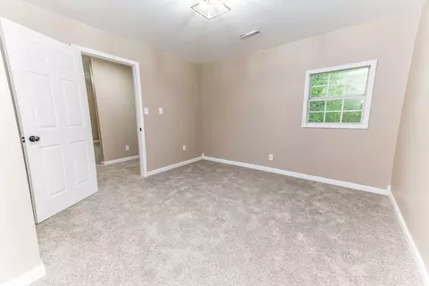 Bedroom - 1835 Echo Point Rd, Bronston, KY 42518 photo 8 of 8