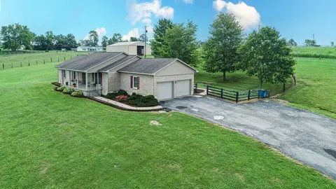 3011 N Middletown Rd, Paris, KY 40361