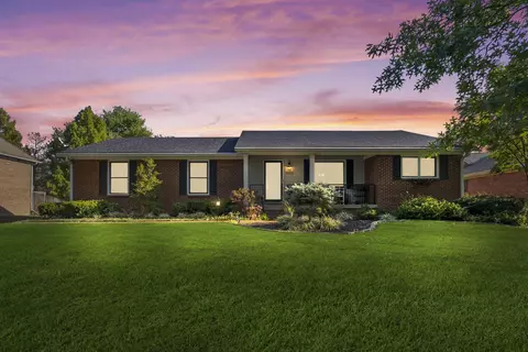 4736 Ironbridge Dr, Lexington, KY 40515