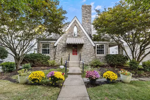 424 Ridgeway Rd, Lexington, KY 40502
