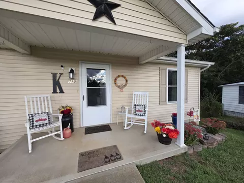 710 Murphy Ave, Ferguson, KY 42533 photo 5