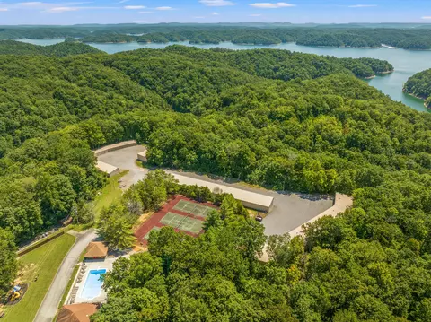 145 State Park Rd, Jamestown, KY 42629