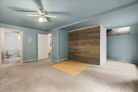 Bedroom - 987 State Hwy 413, Baxter, KY 40806 photo 8 of 10