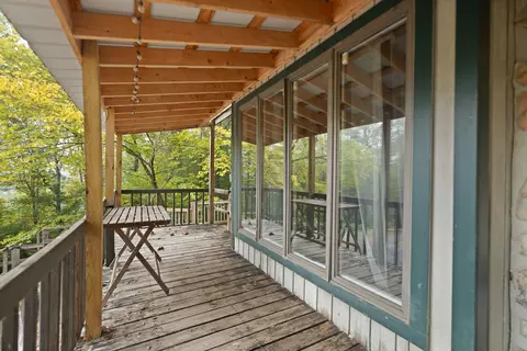 Exterior - 987 State Hwy 413, Baxter, KY 40806 photo 7 of 18